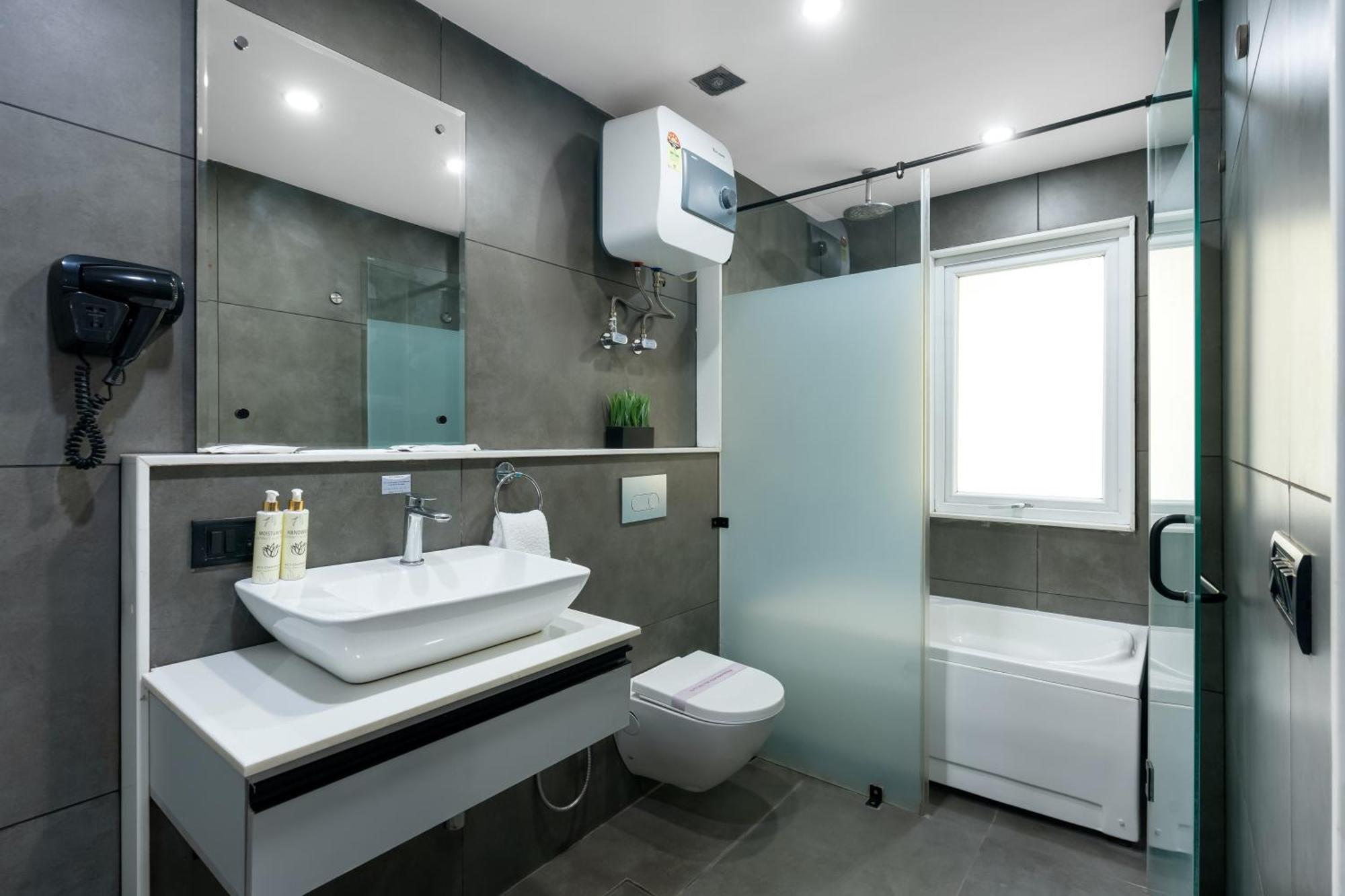 Bedchambers Serviced Apartments, Mg Road Gurgaon Exterior foto